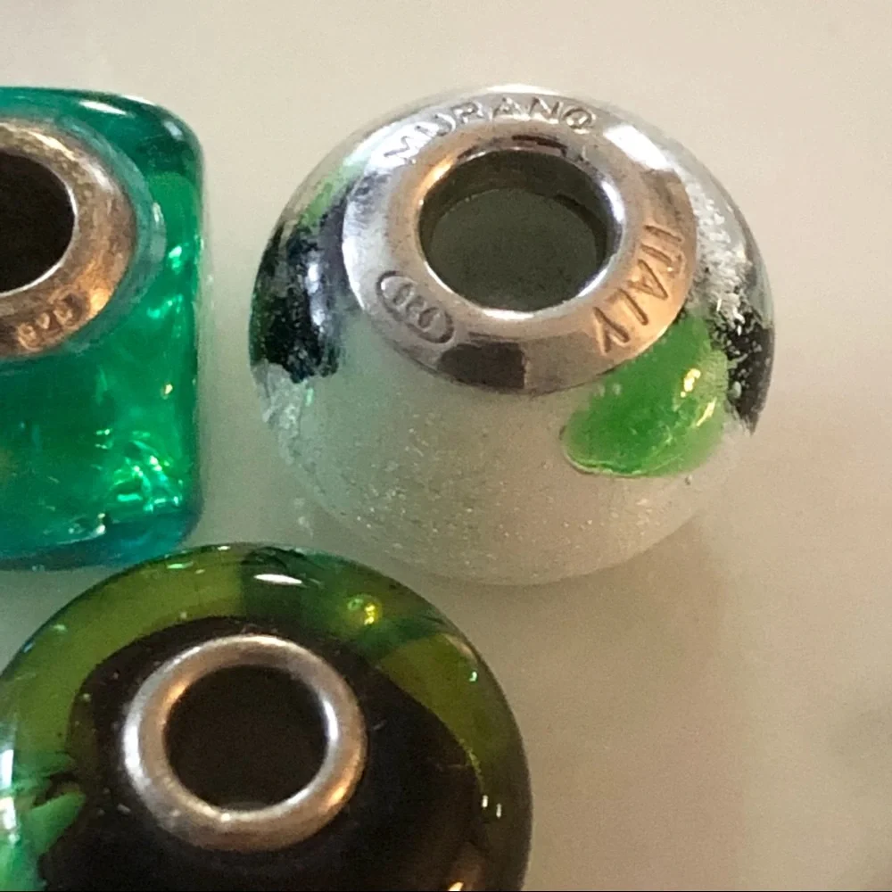 ⭐️ Bundle of 3 Italy Murano Glass Beads - Picture 5 of 5
